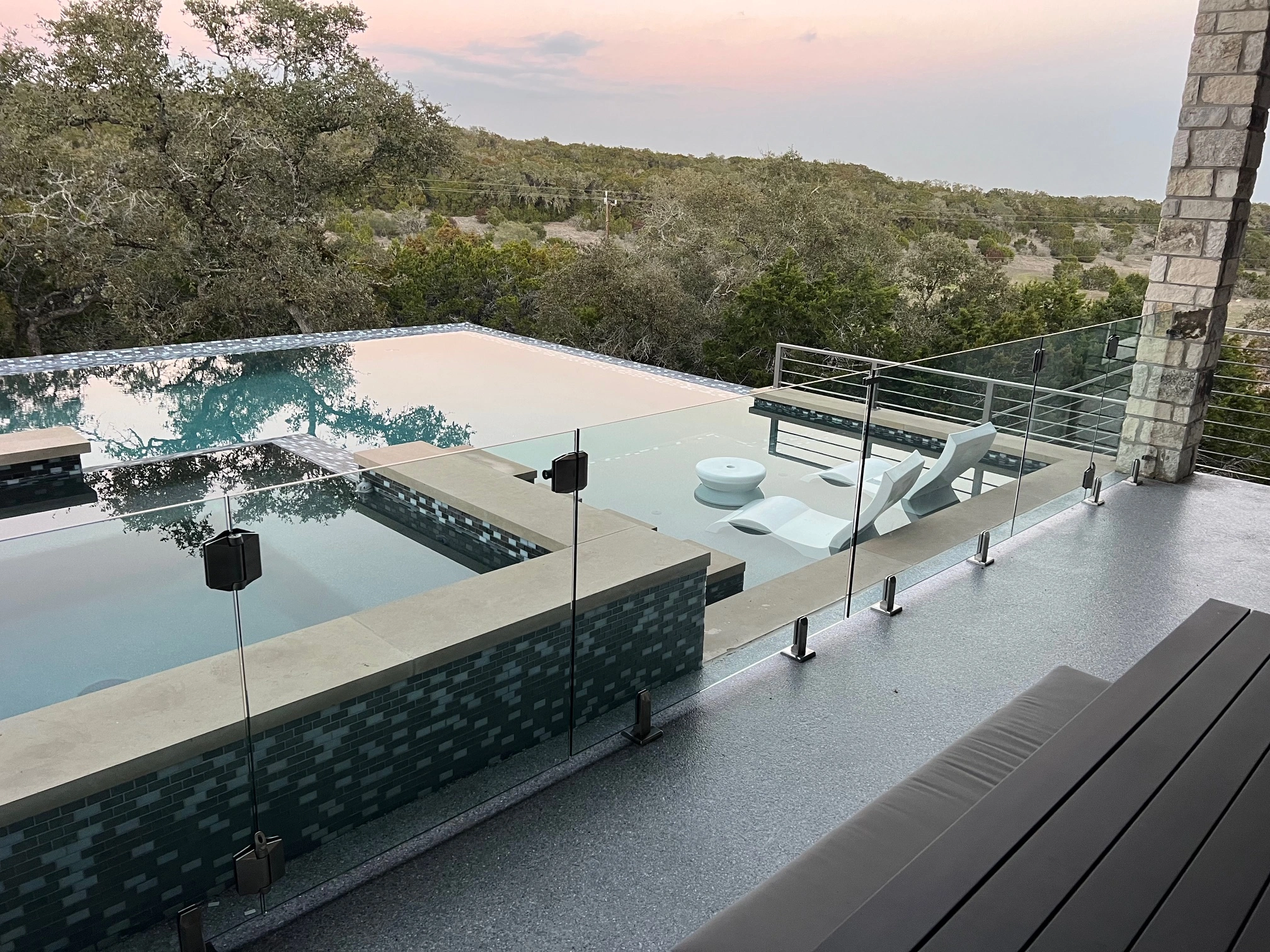 Ramirez frameless railing 3